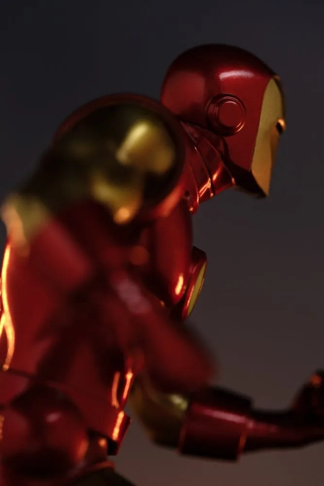 Marvel Statue – Iron Man CCXP 2025 Exclusive 20 cm 7
