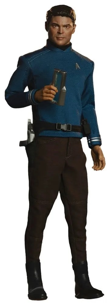 Star Trek Beyond Action Figure – Dr. Bones McCoy 30 cm