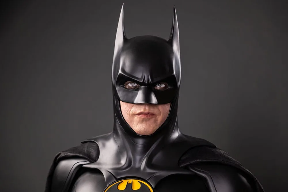 The Flash Life-Size Statue – Batman Keaton 2 211 cm 14