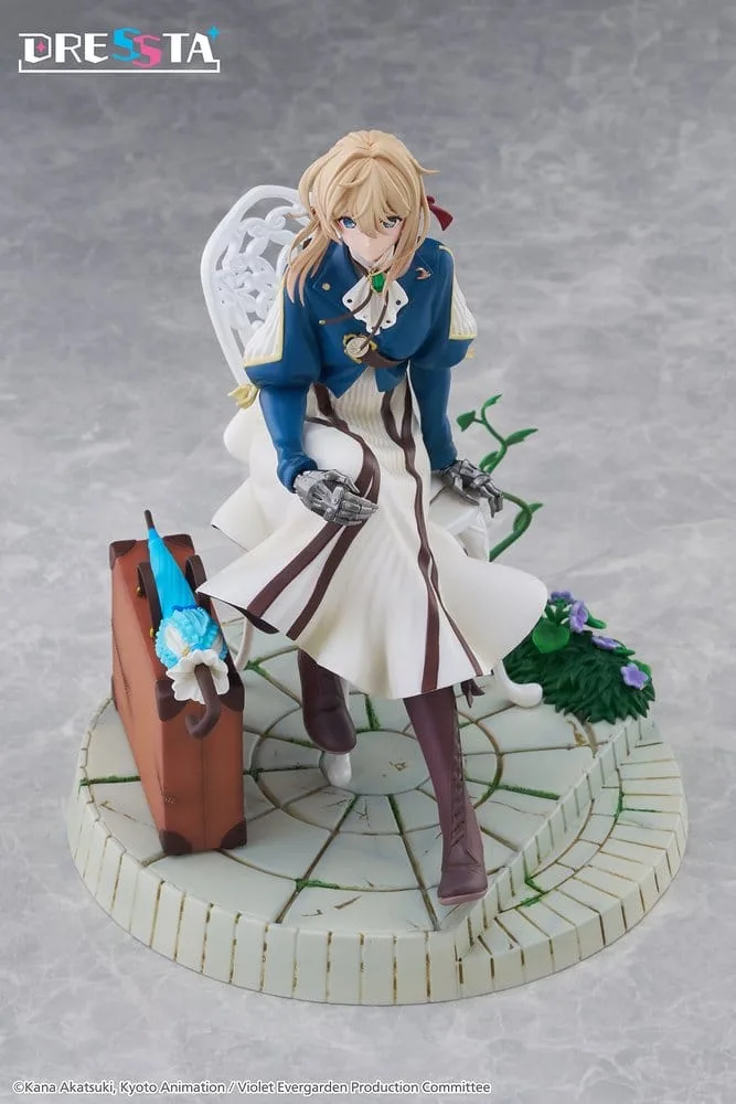 Violet Evergarden PVC Figure – Taito Dressta 17 cm 6