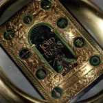 Lord of the Rings Spielkarten – Premium-Box mit 4 Kartendecks 3