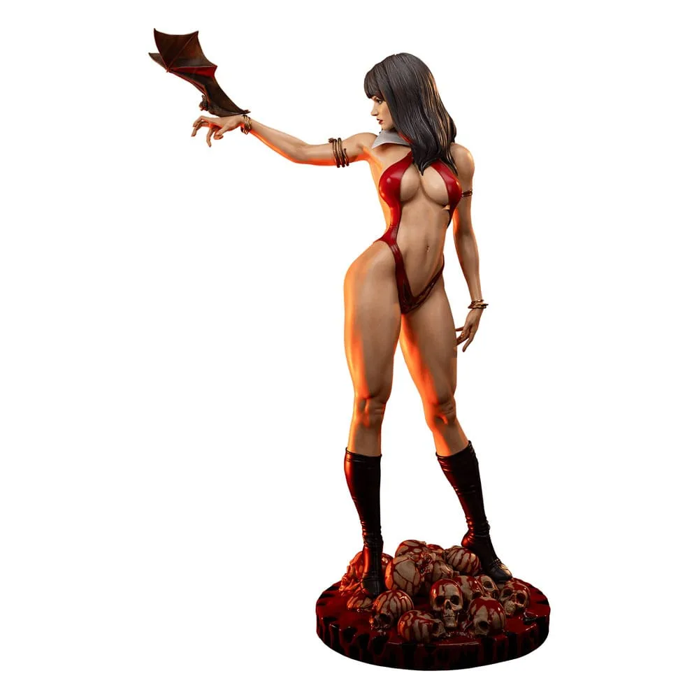 Vampirella Statue – 1970s Poster Inspired 1/2 Scale 112 cm