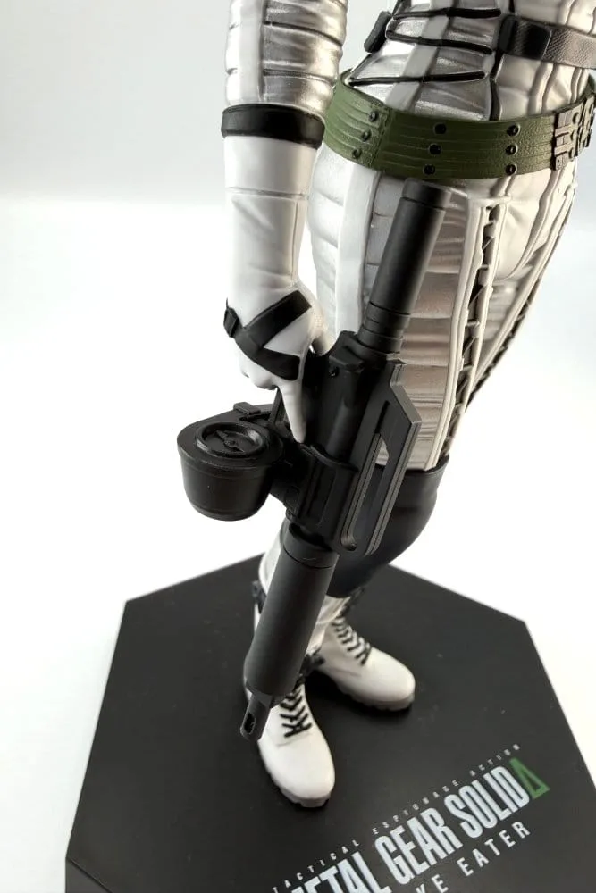 Metal Gear Solid Delta: Snake Eater figuur – The Boss 20 cm 4