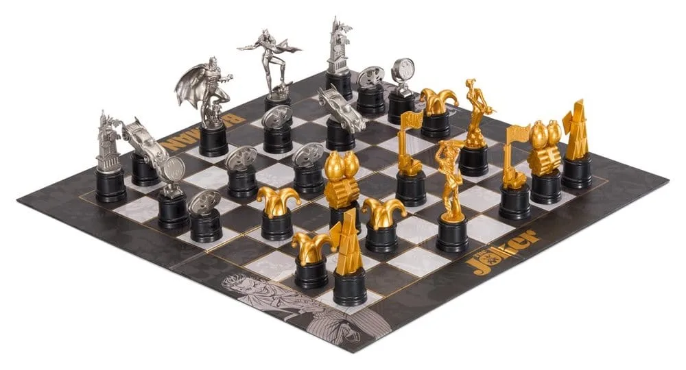 DC Comics Chess Set – Batman vs The Joker 47 cm