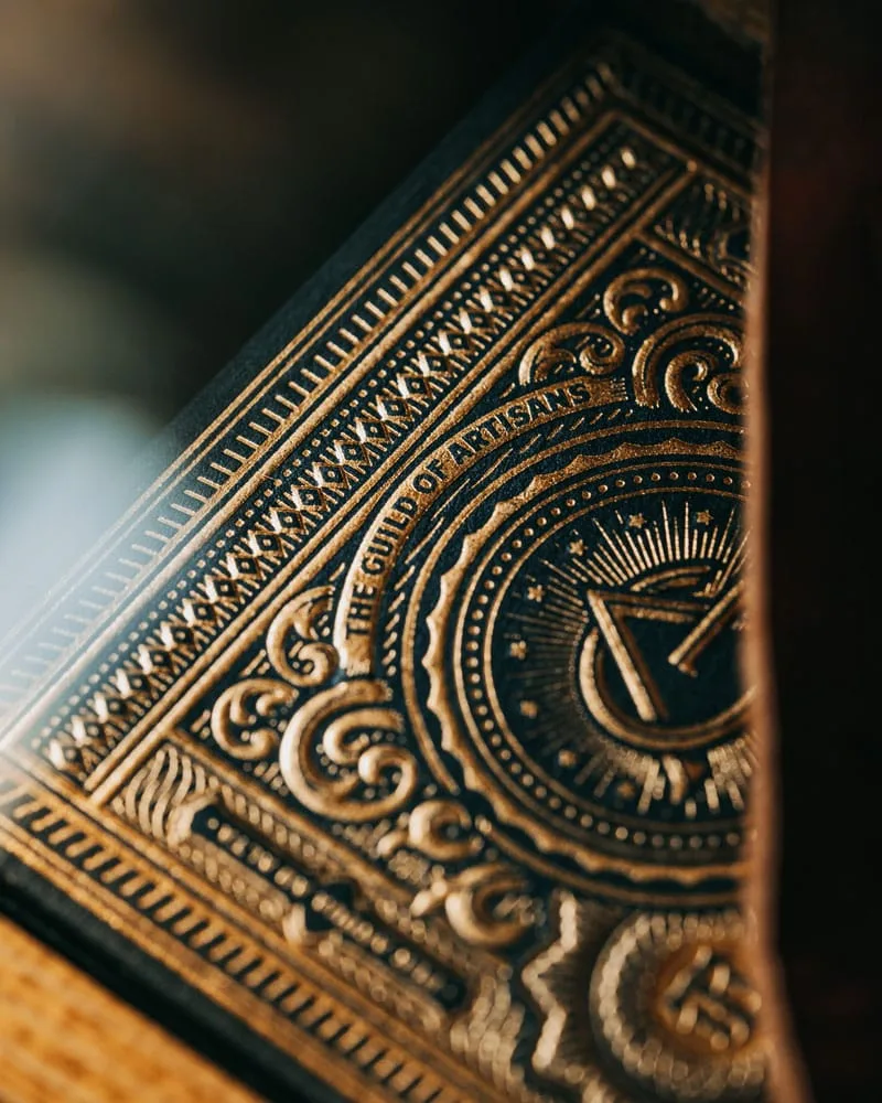 Artisan Playing Cards – 52-Card Poker Deck 8