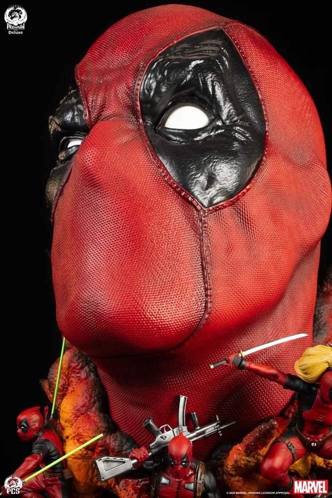 Marvel Fine Art Bust – Deadpool Deluxe Edition 42 cm 15