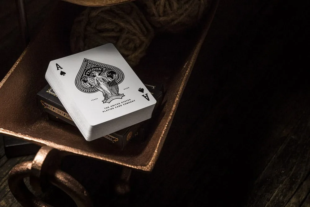 Tycoon Playing Cards – Black Edition 3
