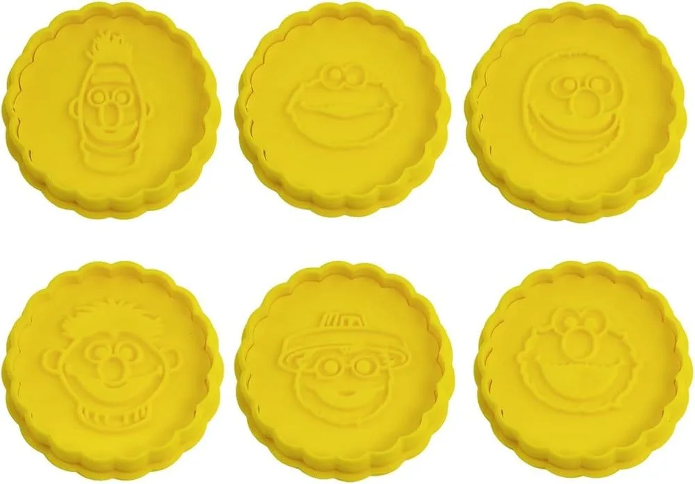Sesame Street Cookie Cutter Set – 6 Pieces