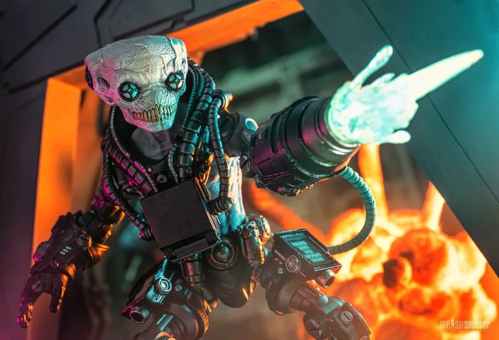 Cosmic Legions Action Figure – Mortal Thorn Brainer 6