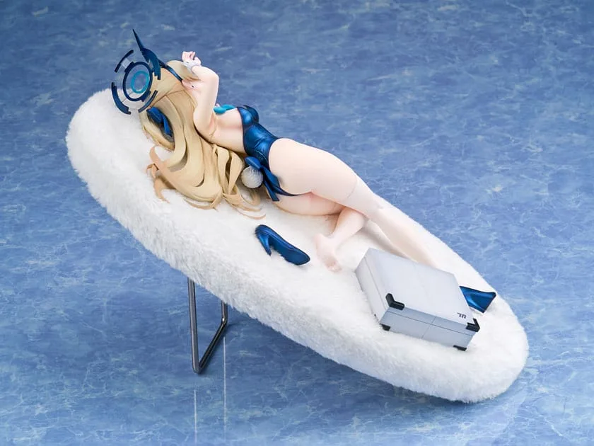 Blue Archive PVC Statue – Toki Bunny Girl Memorial Lobby 30 cm 2