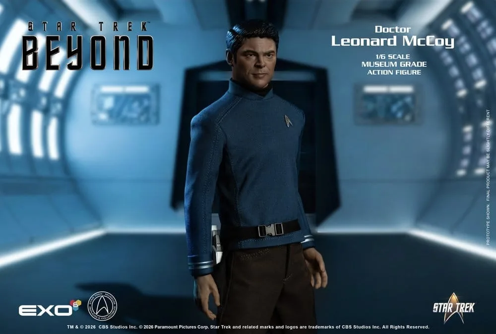 Star Trek Beyond Action Figure – Dr. Bones McCoy 30 cm 4