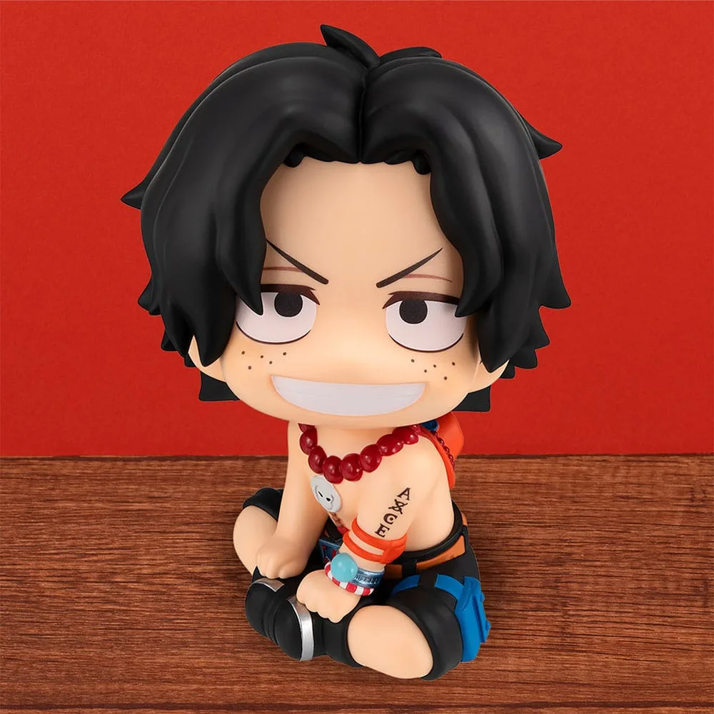 One Piece PVC Figure – Portgas D. Ace Look Up 11 cm 3