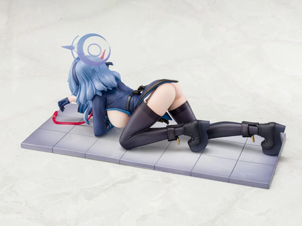 Blue Archive beeldje – Ako Memorial Lobby 1:7 23 cm 13