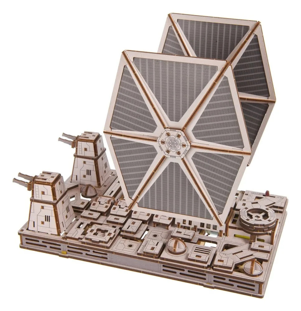 Star Wars Holzmodellbausatz – TIE Fighter mit Ständer 13