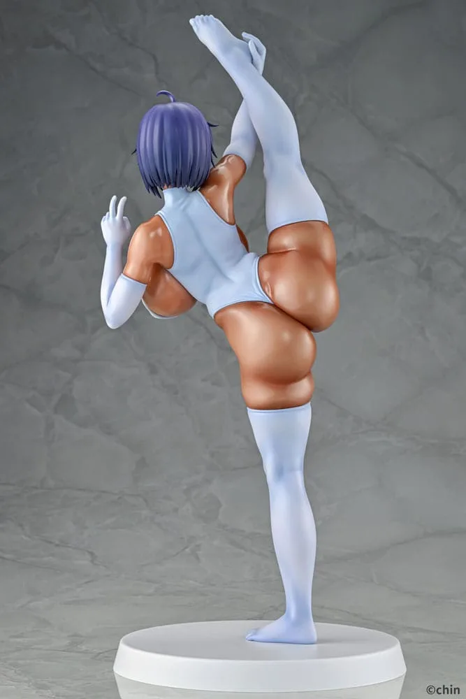 Swim Team Captain Statue – Marina Hishimori Suntan 1:5 34 cm 6