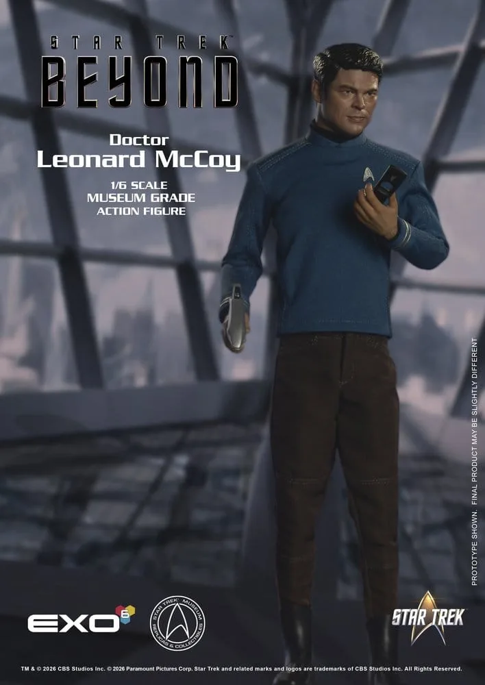 Star Trek Beyond Action Figure – Dr. Bones McCoy 30 cm 7