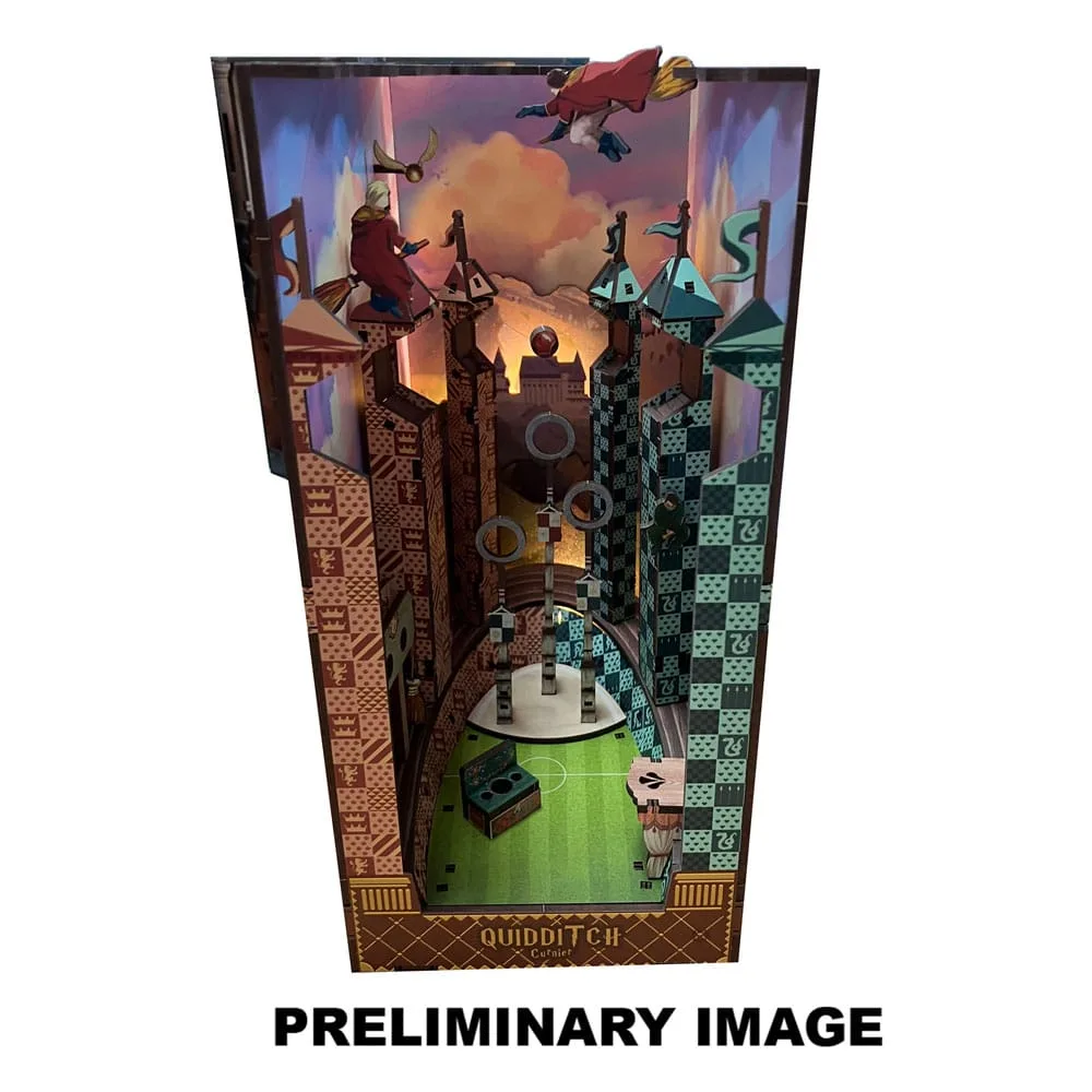Harry Potter Book Nook – Quidditch Pitch 23 cm