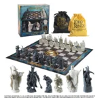 Lord of the Rings Chess Set – Battle for Middle Earth 1
