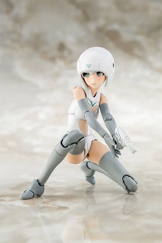 Megami Device Model Kit – B1R-M Chassis 14 cm 10
