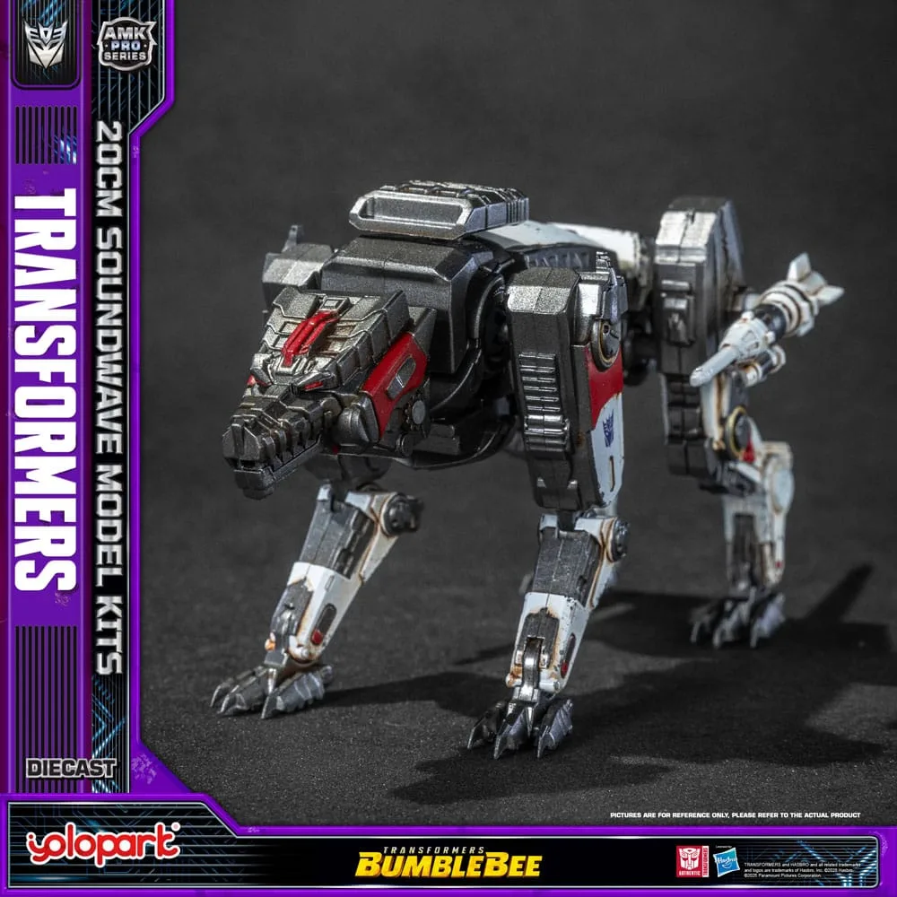 Transformers Bumblebee Model Kit – AMK Pro Soundwave 20 cm 16