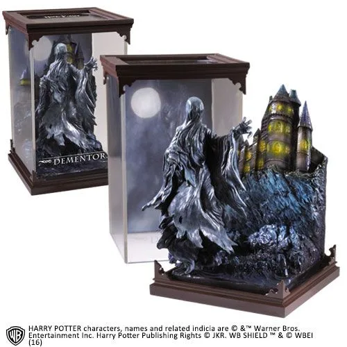 Harry Potter Diorama – Magical Creatures Dementor 19 cm
