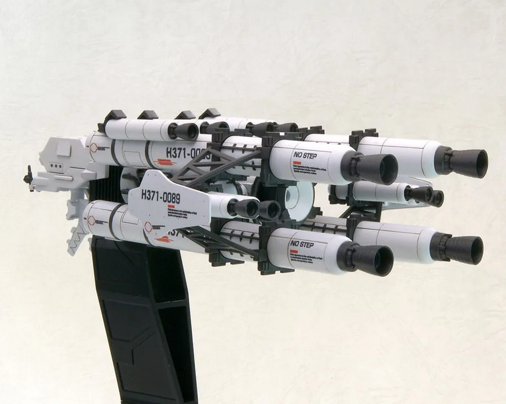 Armored Core Model Kit – White Glint and VOB Set 1/72 16 cm 13