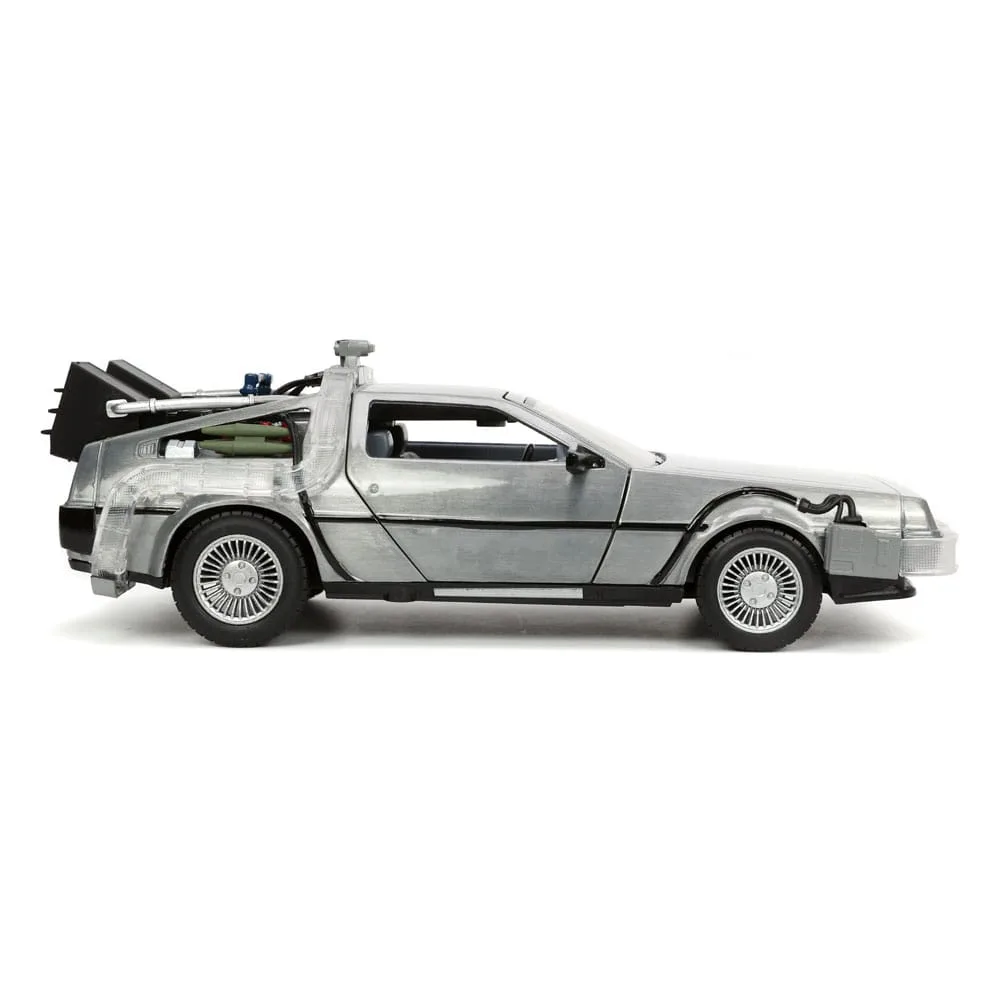 Back to the Future Diecast Model – Time Machine 1/24 9