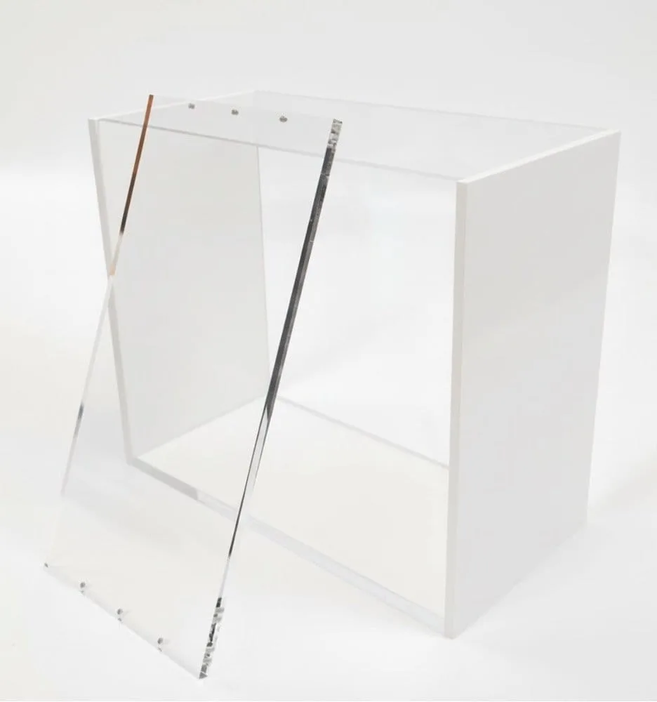 Evoretro Acrylic Display Case – White Magnetic ETB 2