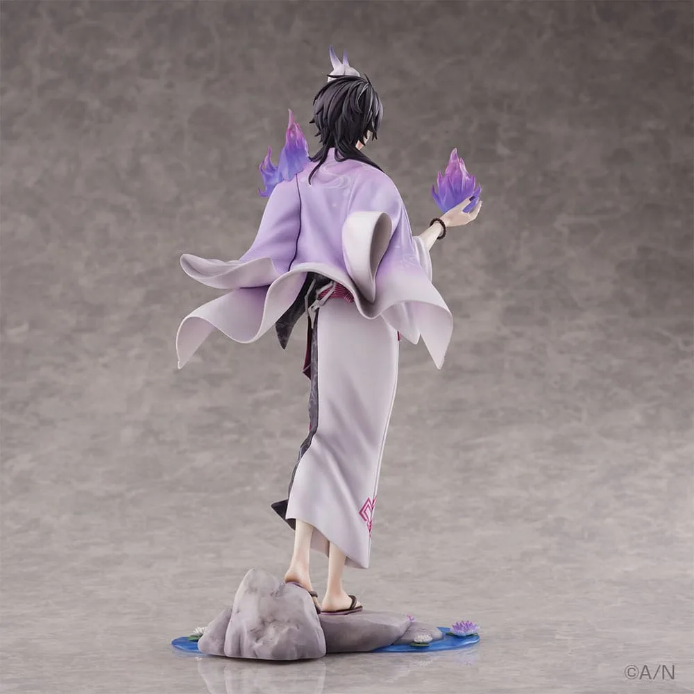 Nijisanji Statue – Shu Yamino Summer Version 27 cm 3