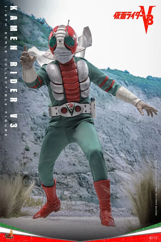 Kamen Rider Actionfigur – V3 mit LED-Augen 1:6 30 cm 7