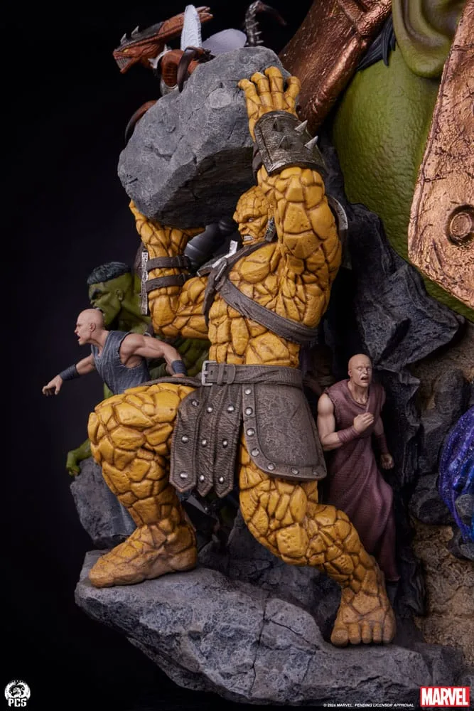 Marvel Fine Art Bust – Planet Hulk 56 cm 20