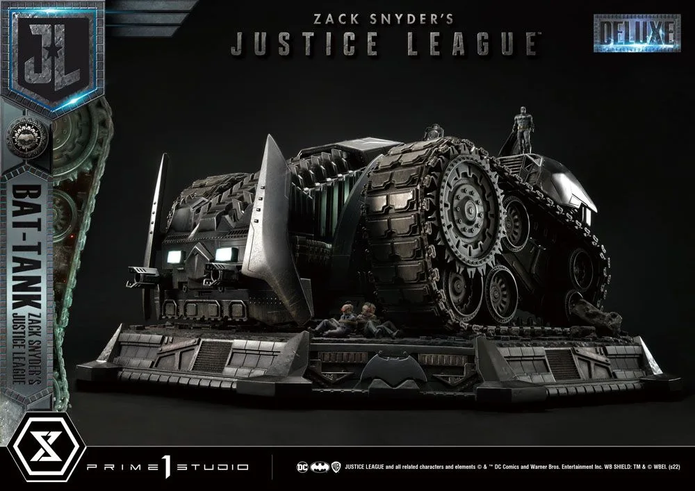 Zack Snyder’s Justice League Diorama – Bat-Tank Deluxe 36 cm 8