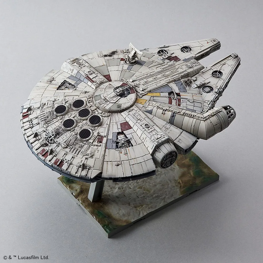 Star Wars Episode VII Model Kit – Millennium Falcon 1:144 15