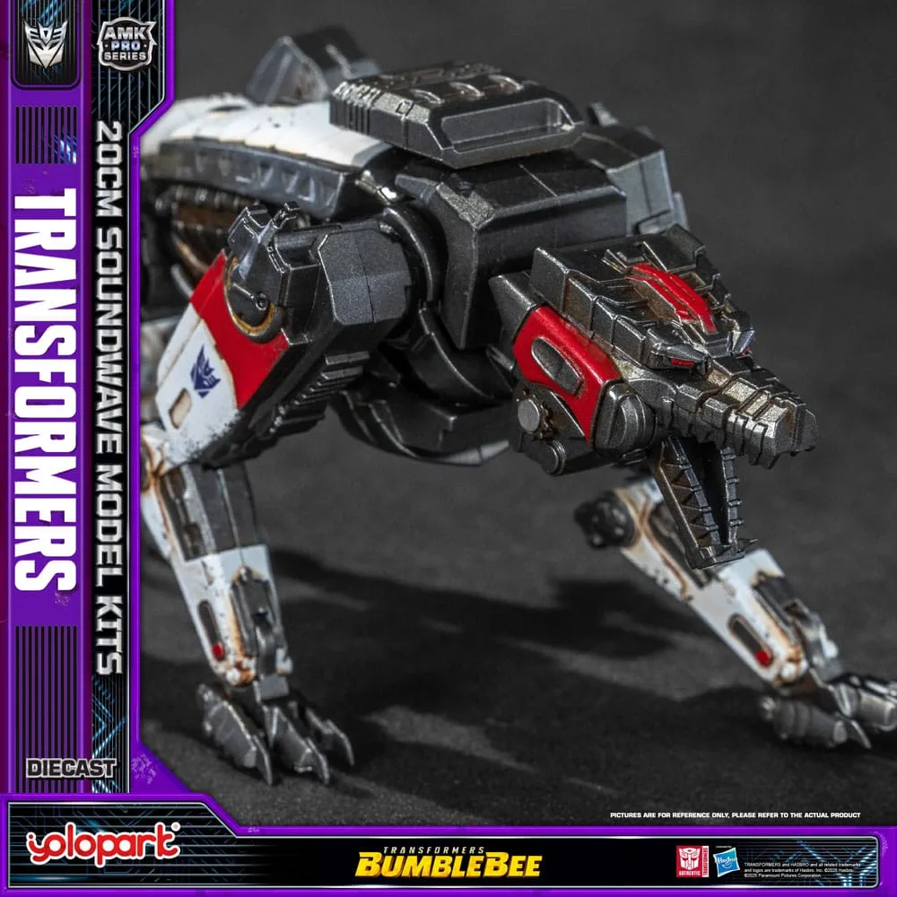 Transformers Bumblebee Model Kit – AMK Pro Soundwave 20 cm 14