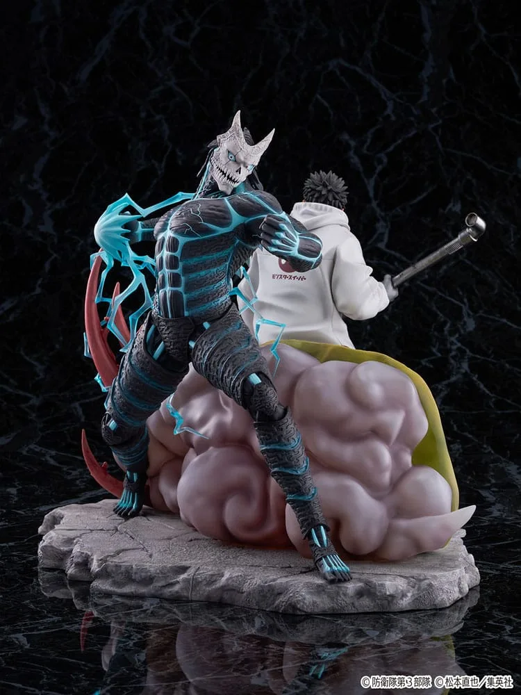 Kaiju No. 8 Statue – Kafka Hibino Duo 1:7 Scale 29 cm 2
