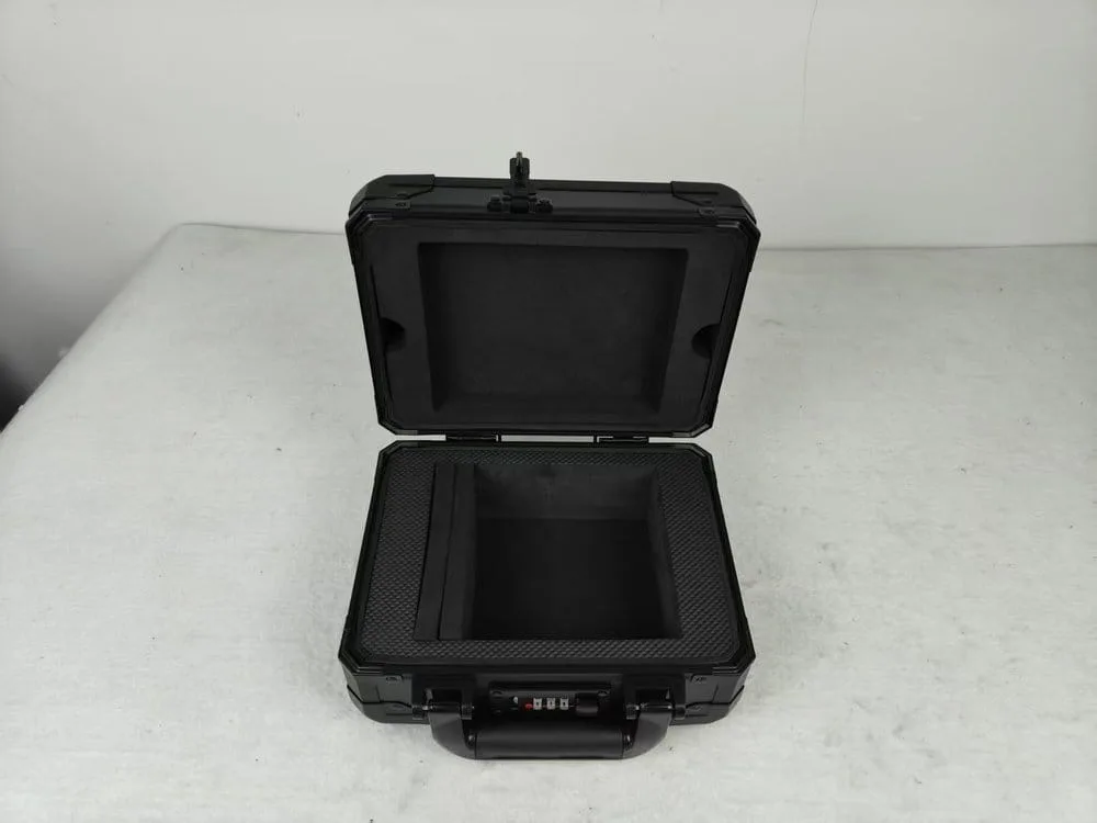 Evoretro Graded Card Carry Case – Black Display Window 3