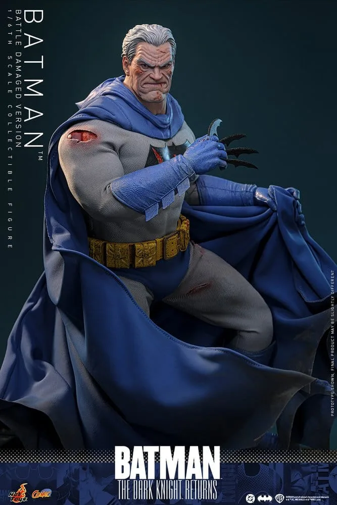 Batman Action Figure – Dark Knight Returns Battle Damaged 32 cm 3