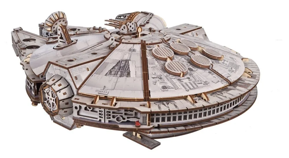 Star Wars Wooden Model Kit – Millennium Falcon 1/75 Scale 6