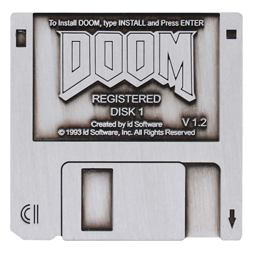Doom Pin Badge – Limited Edition Floppy Disk 45 x 45 mm