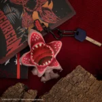 Stranger Things Plush Keychain – Demogorgon 12 x 8 cm 2