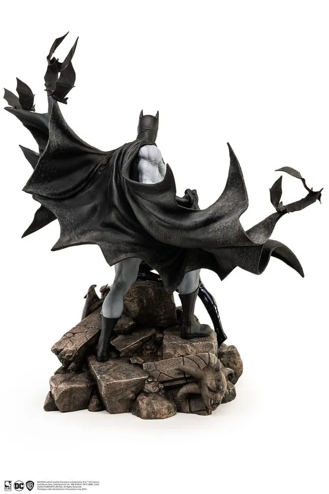 DC Comics Statue – Batman and Catwoman Reunion 1/4 Scale 67 cm 5
