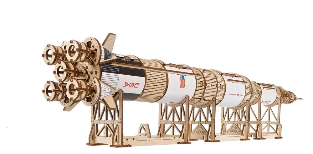 NASA Wooden Model Kit – Saturn V 19