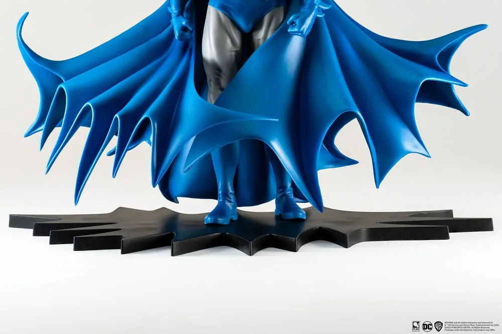 Batman PVC Statue – Classic Version 1/8 Scale 27 cm 7