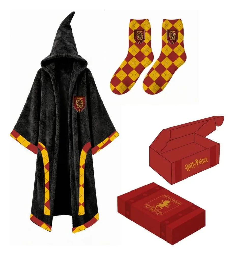 Harry Potter Gift Set – Fleece Cape and Socks