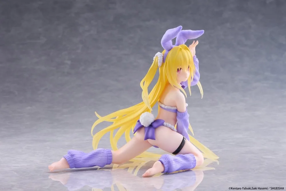 To Love-Ru Darkness Figure – Golden Darkness Fluffy Bunny 13 cm 12