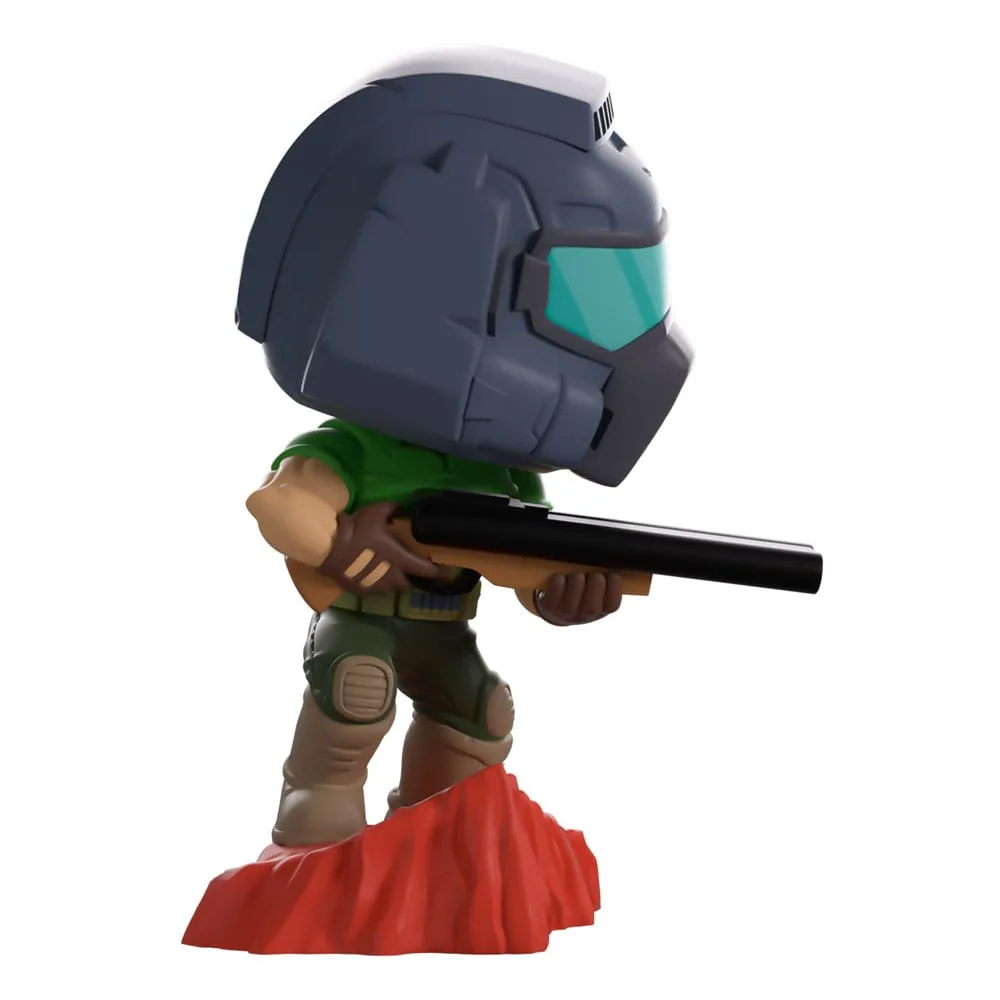 DOOM Vinyl Figure – Youtooz Doom Guy 4.4 in 2
