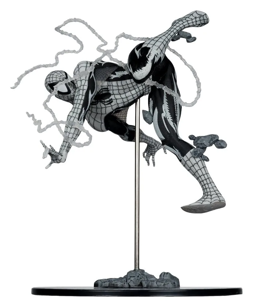Marvel PVC Statue – Spider-Man Line Art Gold Label 17.2 cm 6