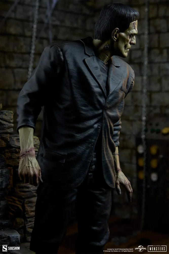 Frankenstein Statue – Premium Format 1/4 Scale 57 cm 6