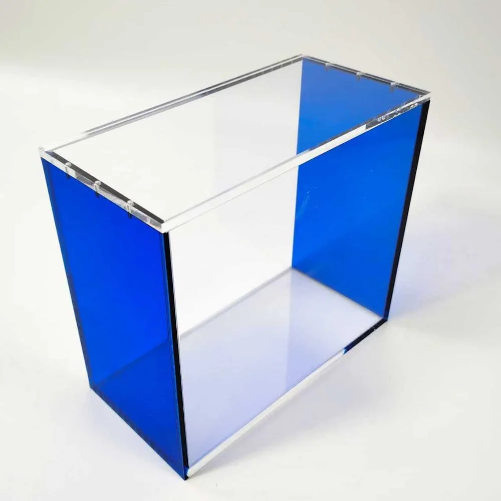 Evoretro Acrylic Display Case – Blue Magnetic ETB