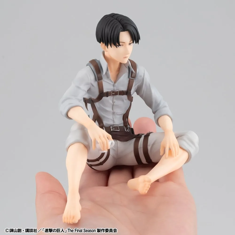 Attack on Titan PVC Figure – G.E.M. Palm Size Captain Levi 9 cm 2